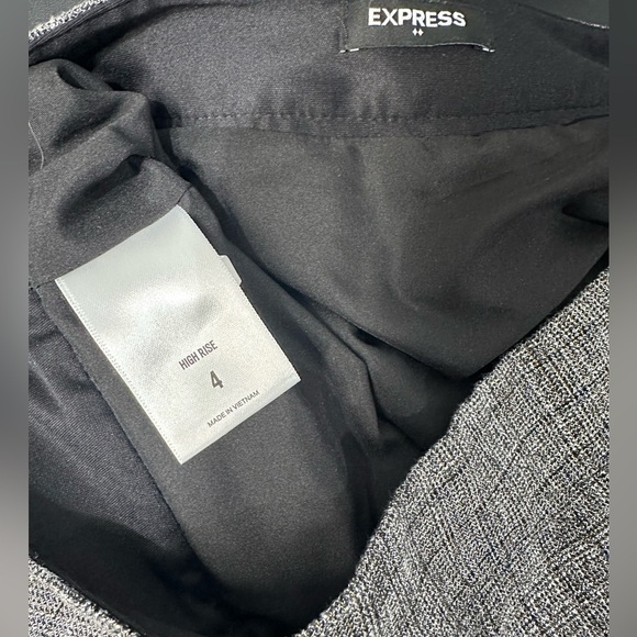 Express High-Rise Tweed Mini Skirt | Black White Gold Woven | Size 4 - Picture 4 of 5